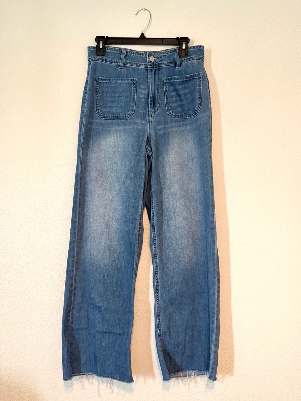 OAT New York sz 29/8 High Rise Wide Leg Frayed Hem Patch Pocket Jeans Cloud Luxe